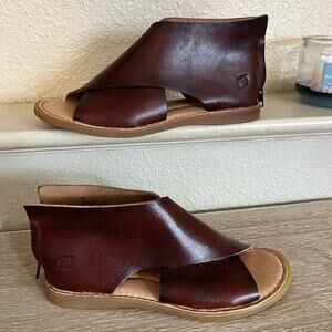 Born Iwa Criss Cross Brown Leather Sandals Women’s 6